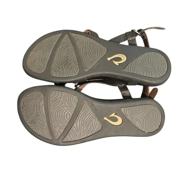 OluKai upena sandal toe strap ankle buckle leather summer sandal beach black 10 - Picture 4 of 6
